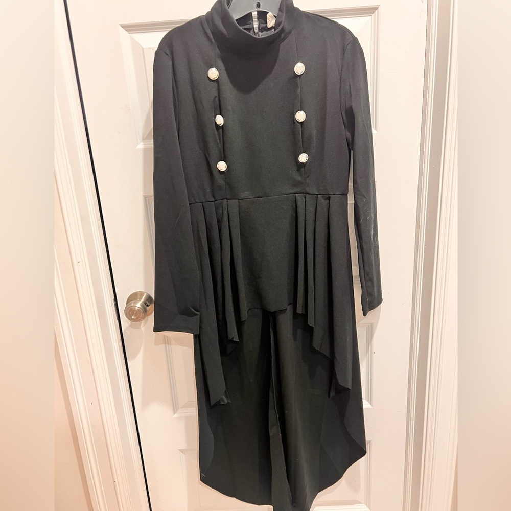 Black hi-low with faux buttons